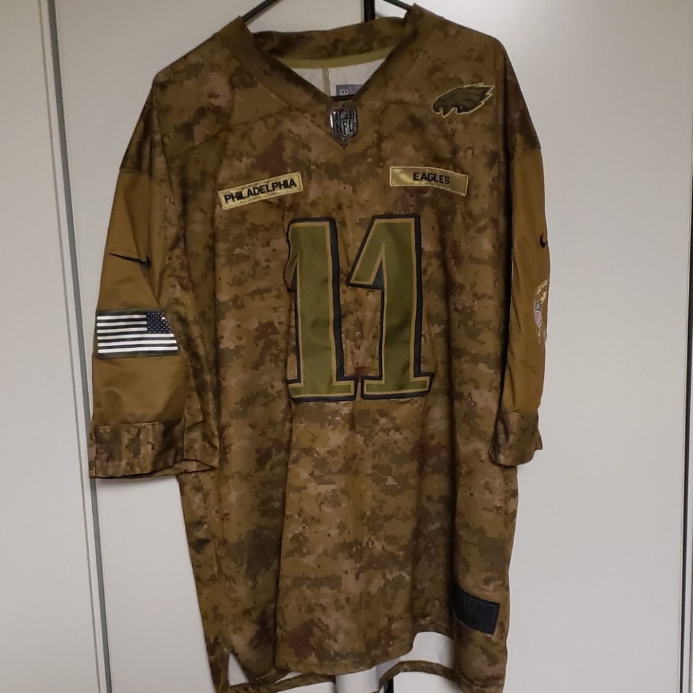 Eagle's Jersey - Picture 1 of 4